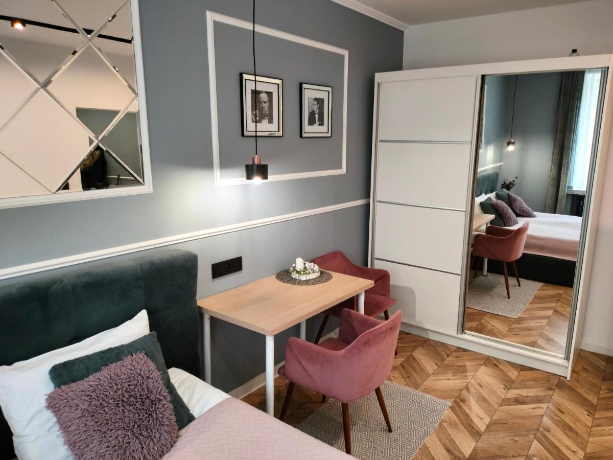 Apartament Lucy - Scisle Centrum Czestochowy تشينستوخوفا المظهر الخارجي الصورة