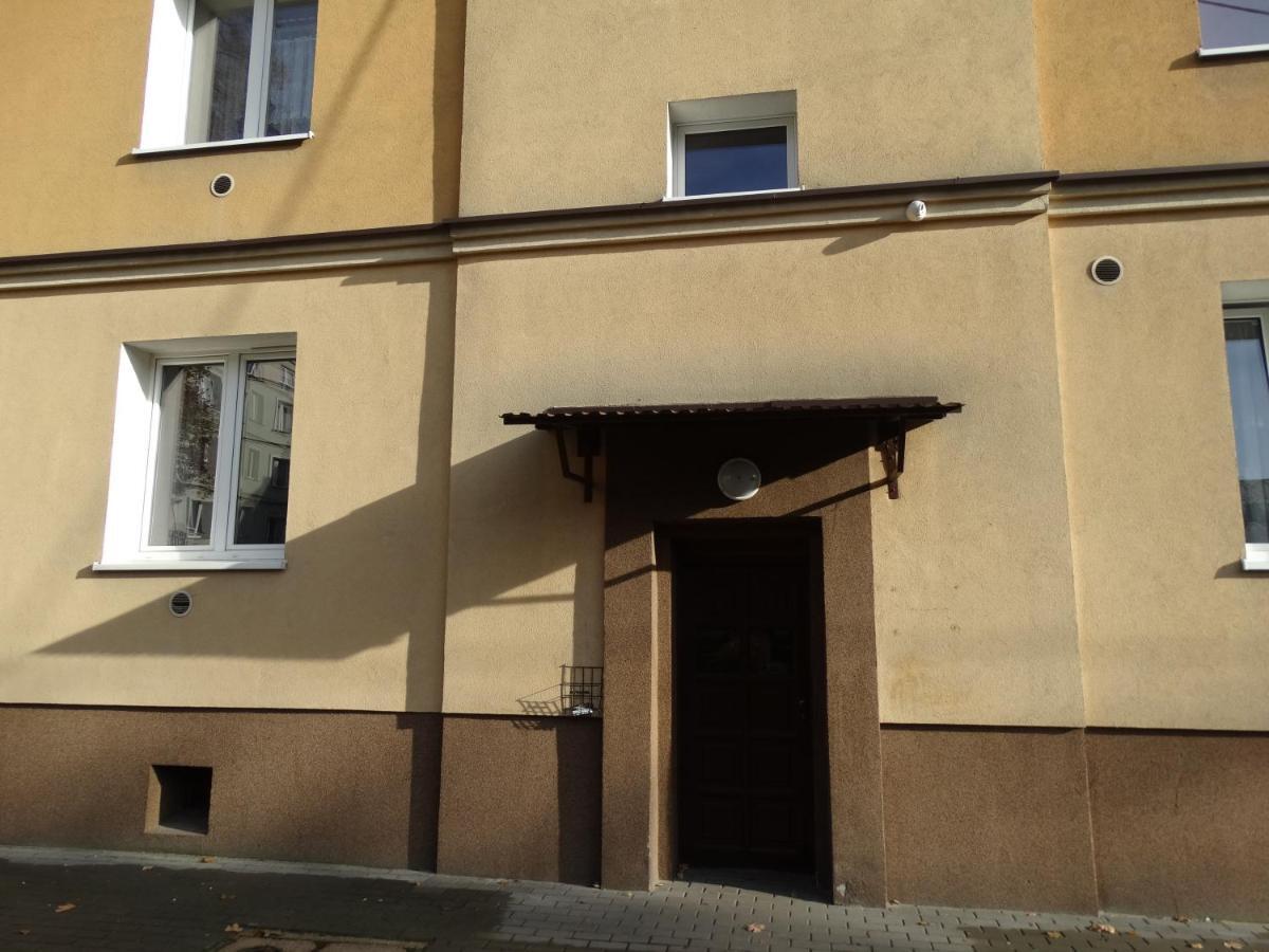 Apartament Lucy - Scisle Centrum Czestochowy تشينستوخوفا المظهر الخارجي الصورة